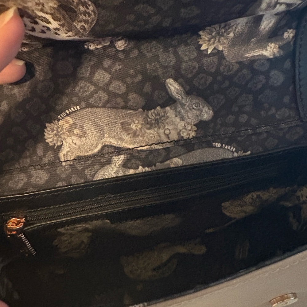 Ted Baker Handbag - Picture 5 of 6
